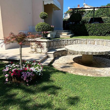 Apartments Monfiorenzo 罗维尼 外观 照片